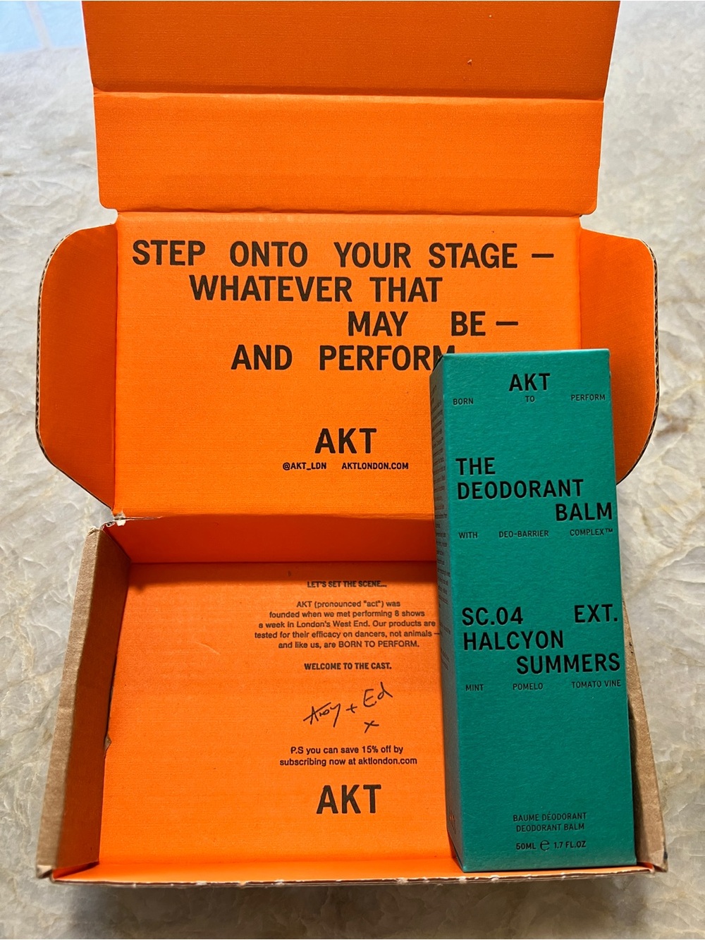 AKT Deodorant Balm MINT, POMELO, TOMATO VINE 50ml